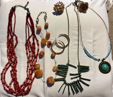 Beau lot de bijoux vintage – matières naturelles – très bel 