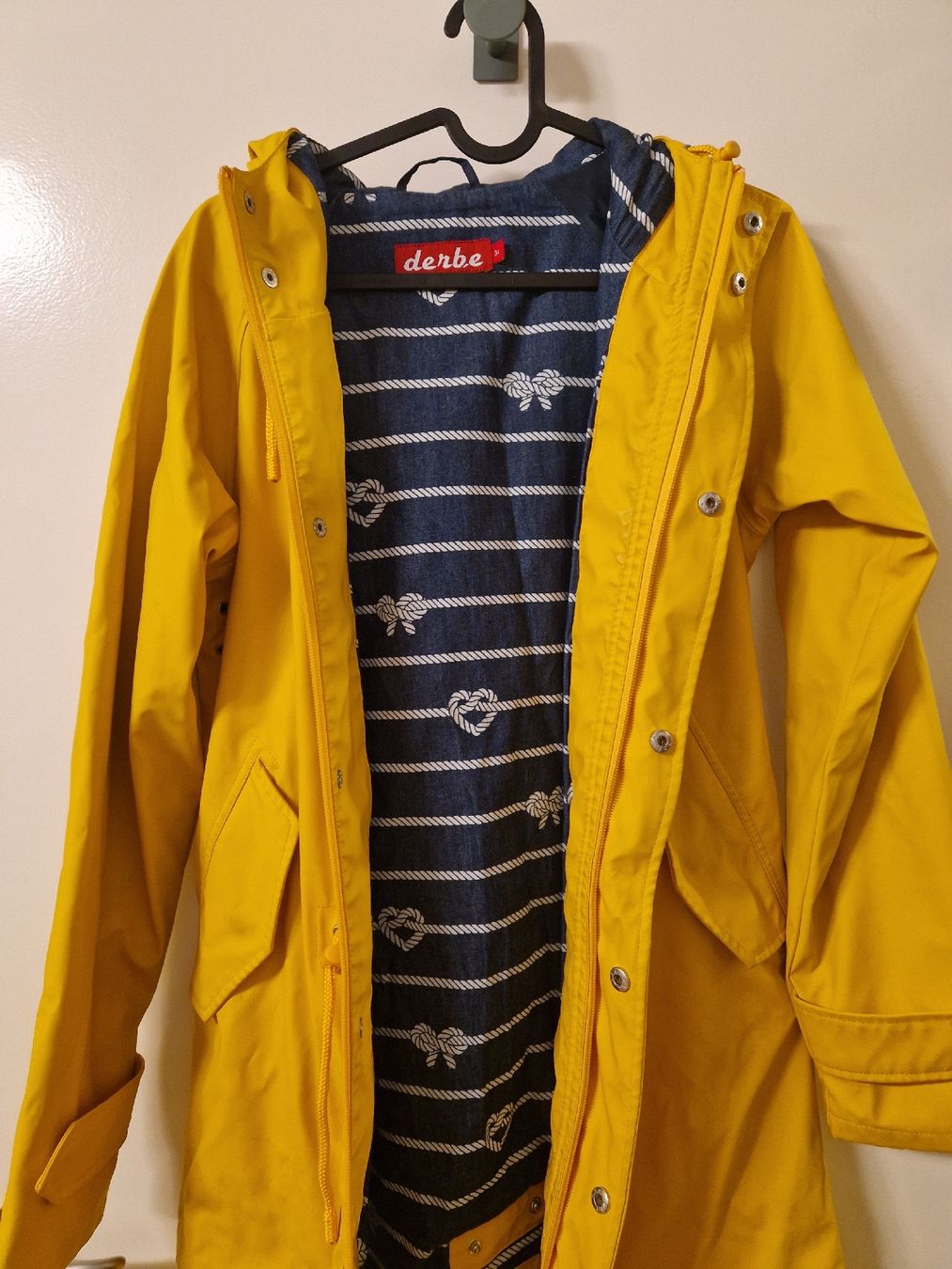 Giacche: Gelbe Regenjacke von Derbe, Grösse 34 – Usato da Zürich venduto da SunFlower_14 2
