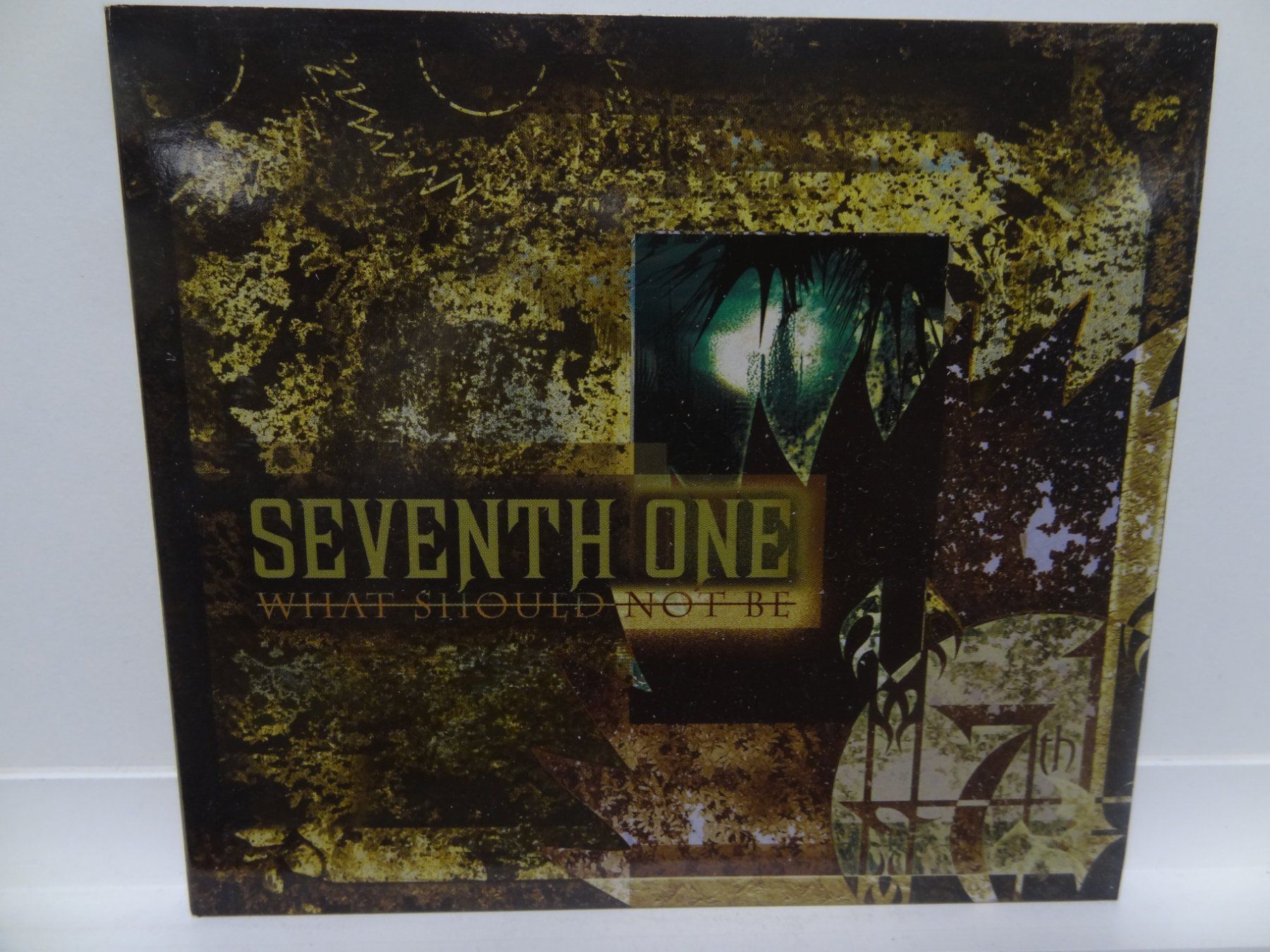 CDs: Seventh One What Should Not Be CD – D'occasion à luzern par musicandart
