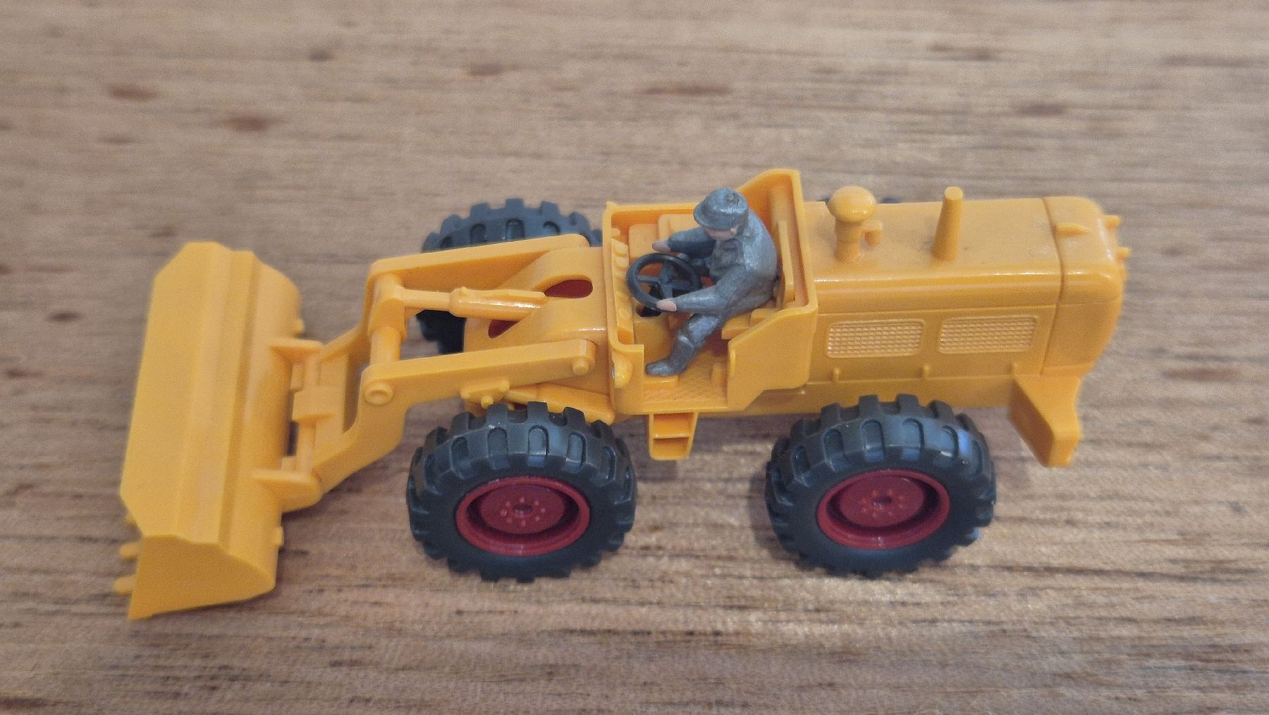 Wiking Voitures modèles: Radlader Hanomag von Wiking – Neuf (Voir description) à Uznach par Katinka83 5