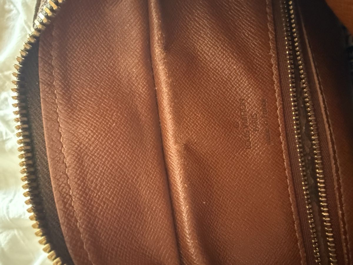 Borse da donna: Louis Vuitton Monogram Tasche Leder Canvas mittel – Usato da Rickenbach BL venduto da lua_xzm7 1