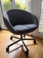 Rotating desk chair