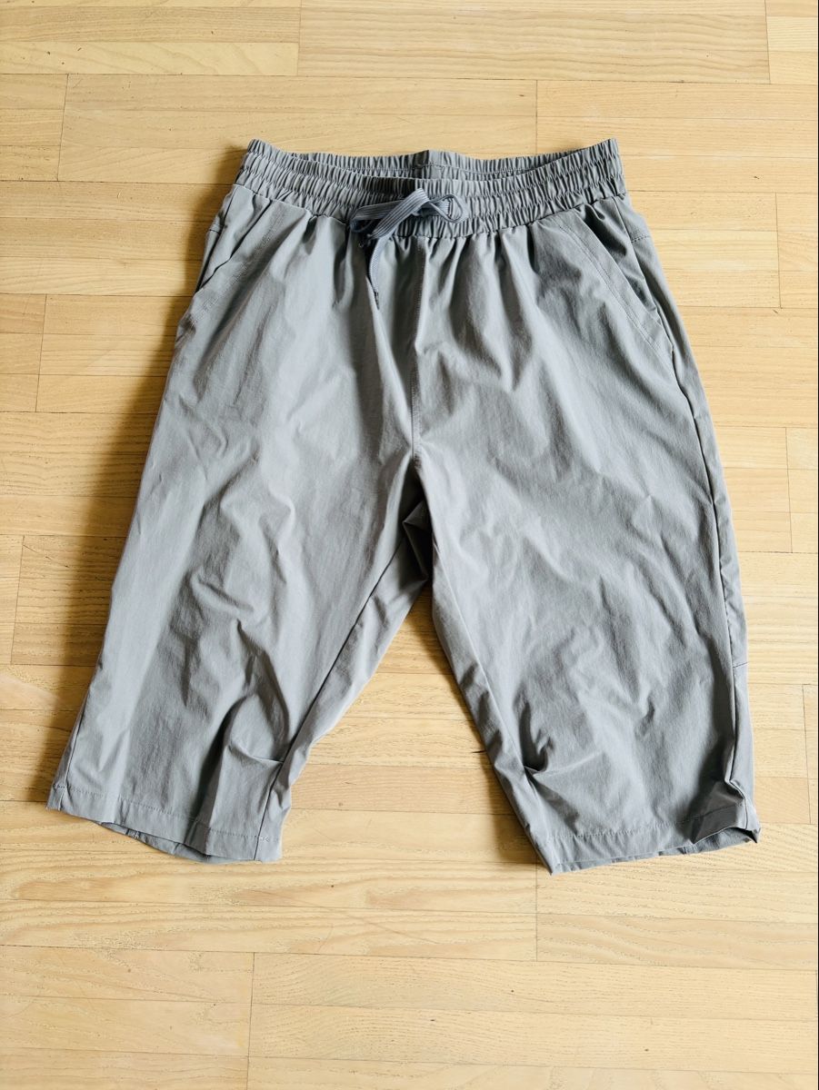 Hosen: Sommer-Shorts/Wanderhose, Grau, Gr. L – Neu (gemäss Beschreibung) aus Oberengstringen von Marling