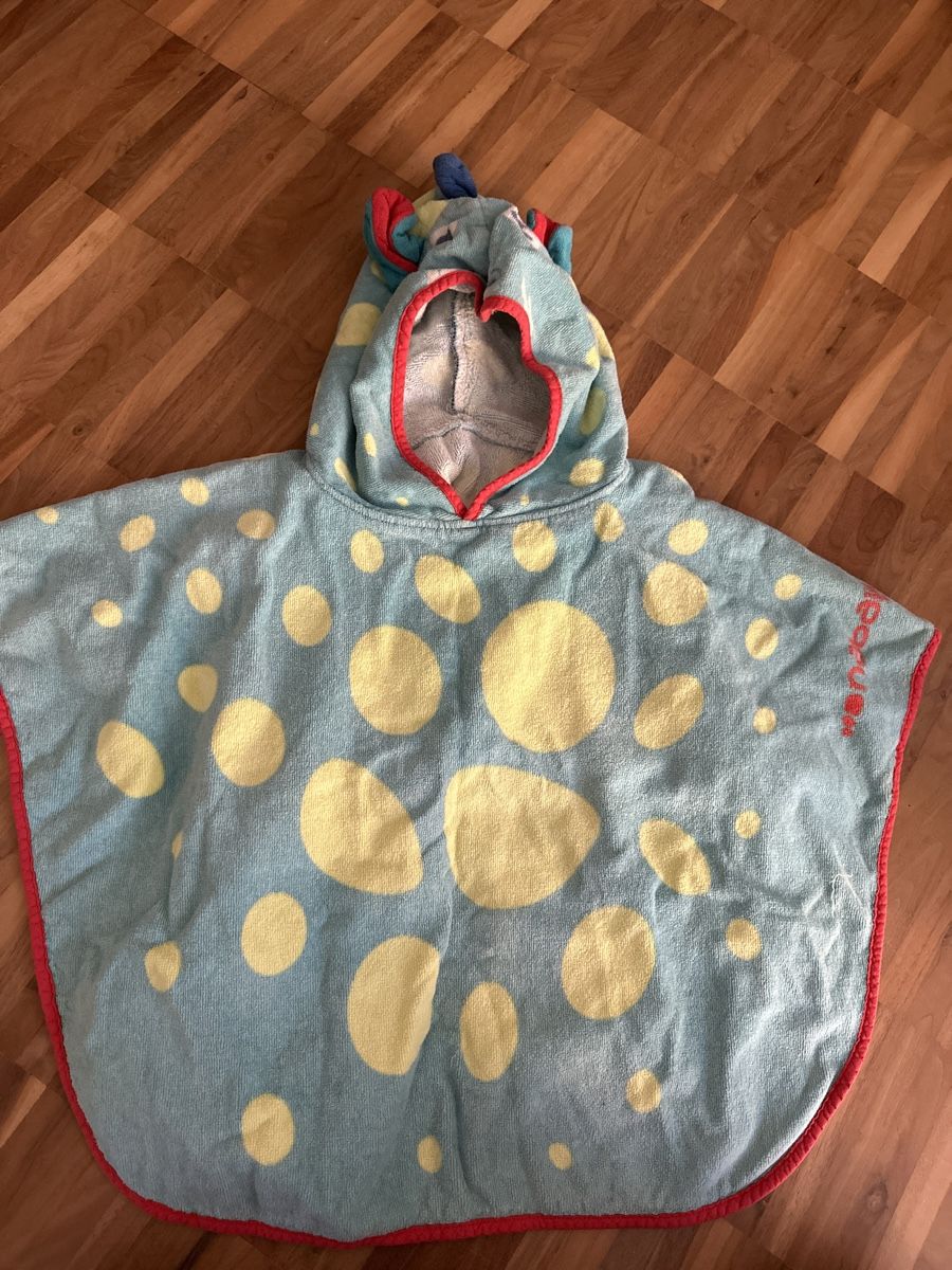 Decathlon Accappatoi: Bad Poncho baby – Usato da Zürich venduto da chemostat