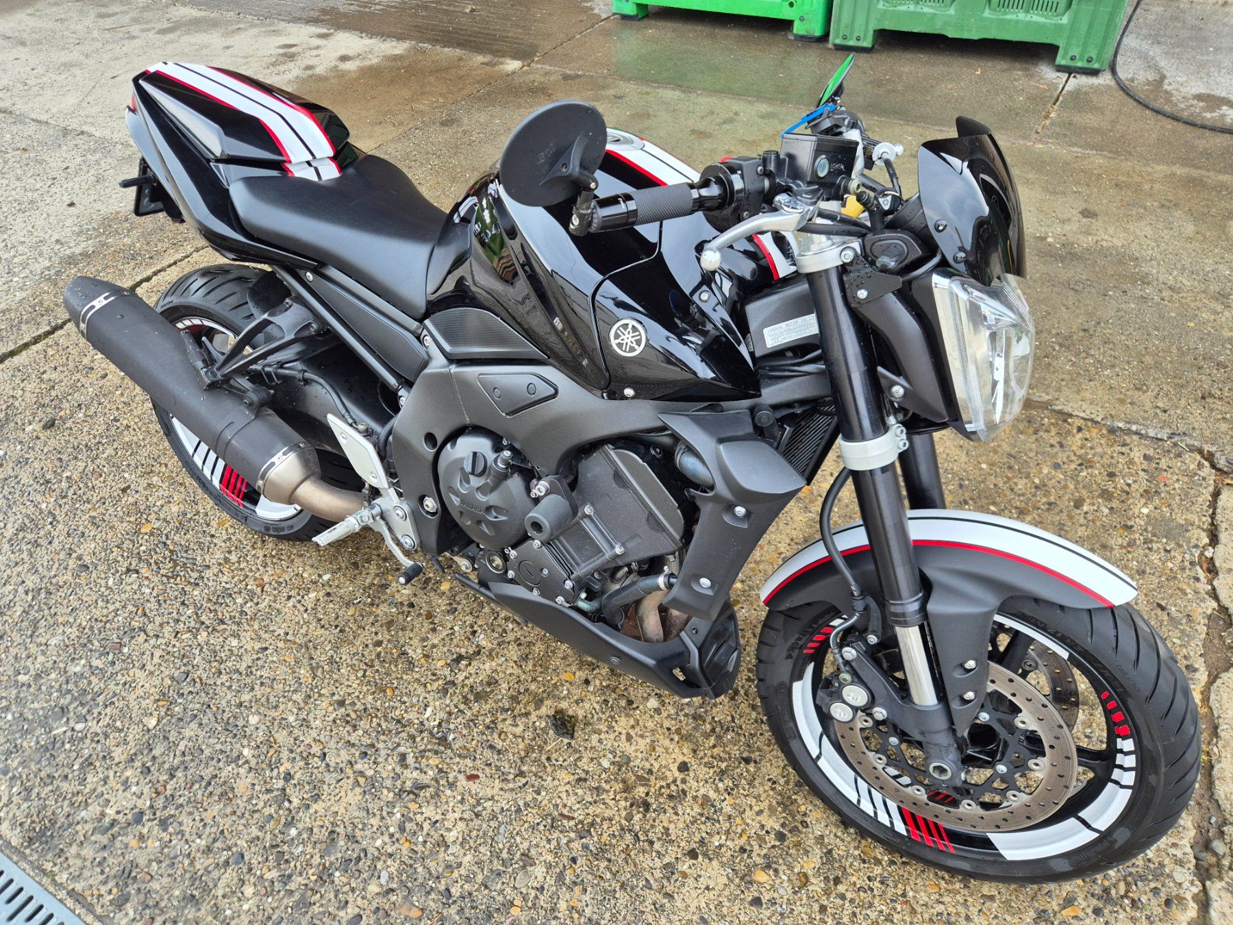 Yamaha Strada: Motorrad Yamaha FZ1-N – Usato da Winden venduto da Lochbihler 3
