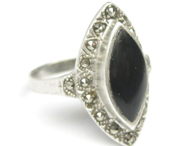 Anelli: Antik Ring Silber 925 Onyx Markasiten Gr. 58.5 – Usato da Ermatingen venduto da Decovin