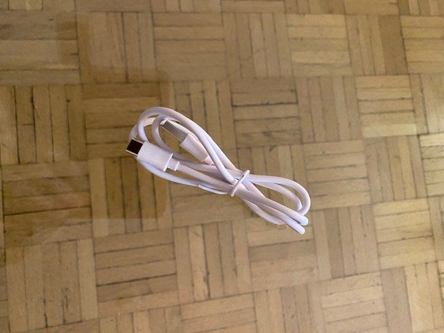 Cavi: Ladekabel USB-C – Nuovo (secondo la descrizione) da Zürich venduto da Berta016