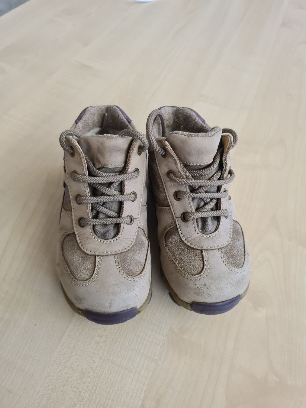 Elefanten Scarpe per ragazzi: Kinderschuhe Gr. 24 der Marke elefanten – Usato da Sissach venduto da pablum87