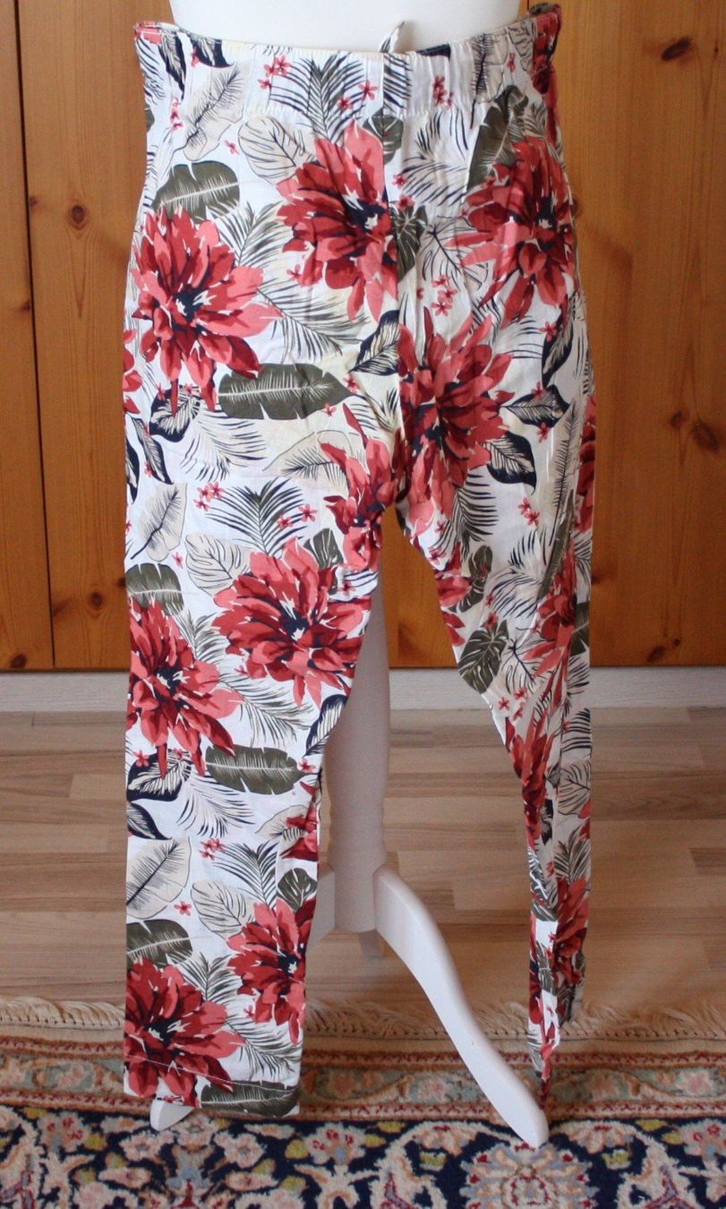 Pantaloni: Hose ESMARA bunt Gr. 46 NEU – Usato da Flüelen venduto da Diversicum-Curvy 4