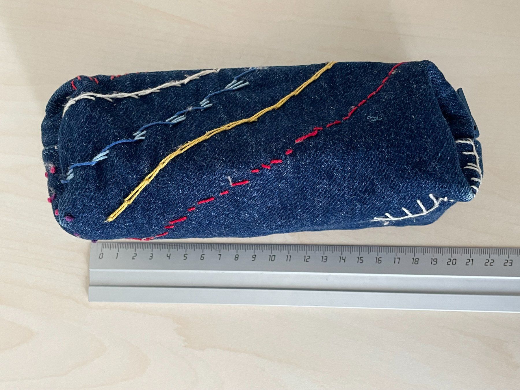 Schüler-Etuis: Etui – Gebraucht aus Zug von Cry71 4