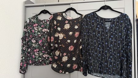 3 Women Long Sleeve Blouses Floral Pattern Acceptable
