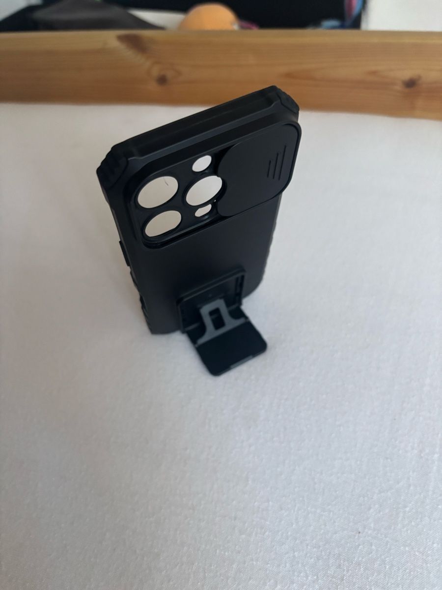 Apple Covers & Schutzfolien: Iphone 16pro Hülle – Neu (gemäss Beschreibung) aus Winterthur von Bilure