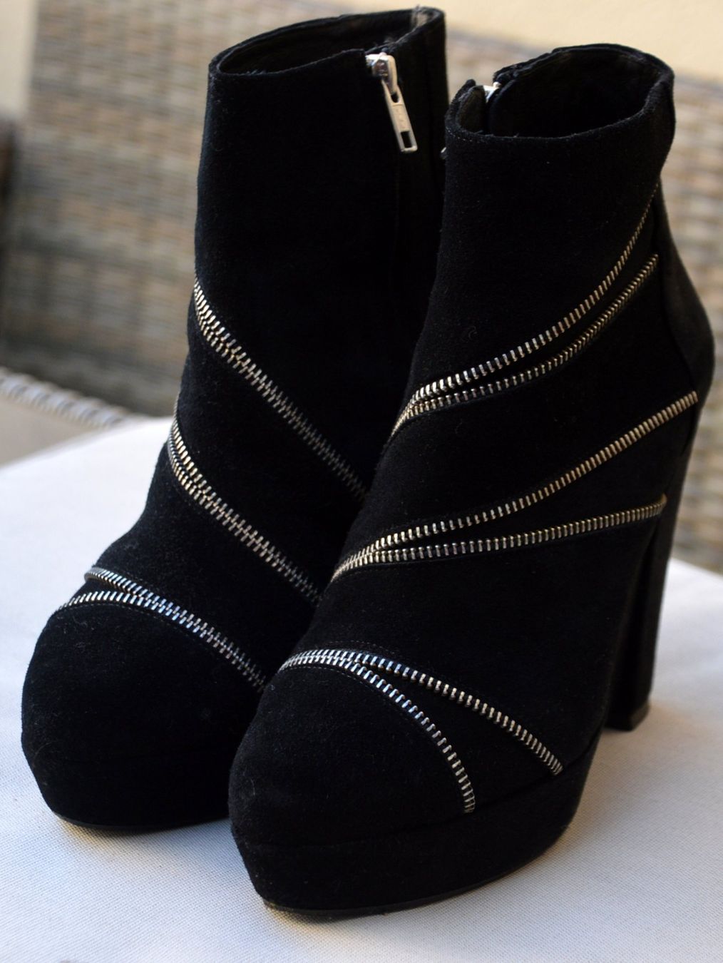 Kooples Damenschuhe: The Kooples .39 Stiefeletten / bottines – Gebraucht aus Collonges von arashee 1