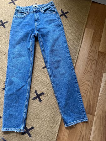Gina Tricot Straight-Leg Jeans, Size 34 Blue