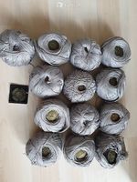 Wolle, Garn hellgrau mit leichtem Glanz, Sonnengarn Extra 10