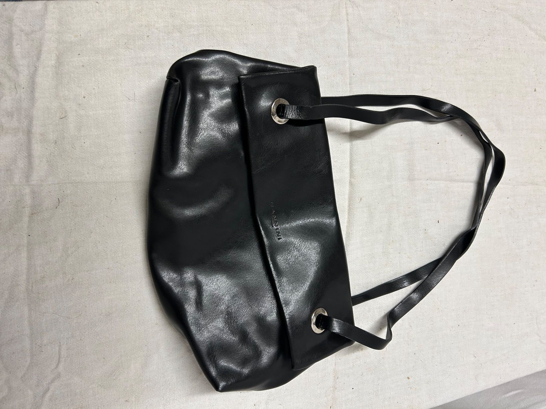 Borse da donna: Nannini Leder Handtasche – Usato da Reinach AG venduto da Polarstern1 1