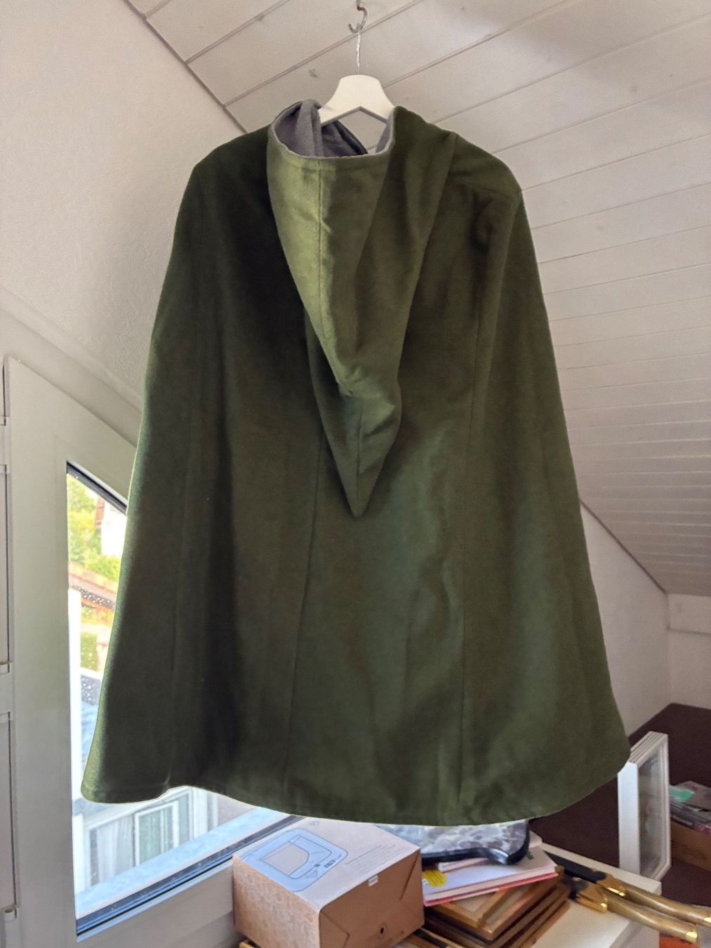 Costumi: Elbenmantel Grösse L Herr der Ringe – Usato da Hendschiken venduto da sasuke23 2