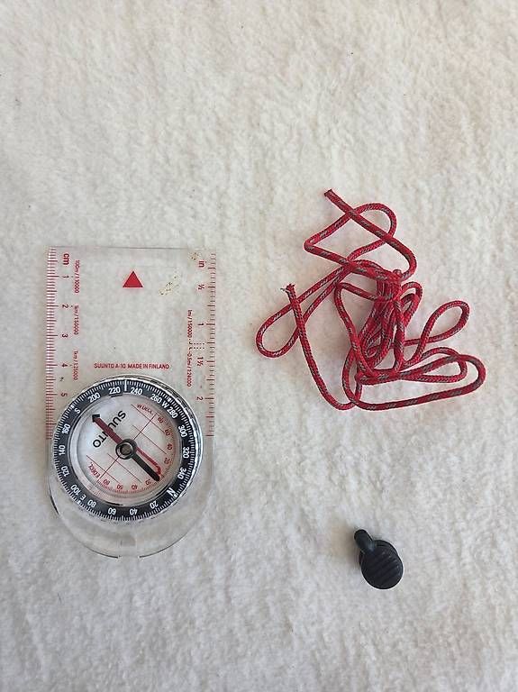 GPS & Strumenti di misurazione: Boussole Suunto neuve – Usato da Cudrefin venduto da SimSone1 1