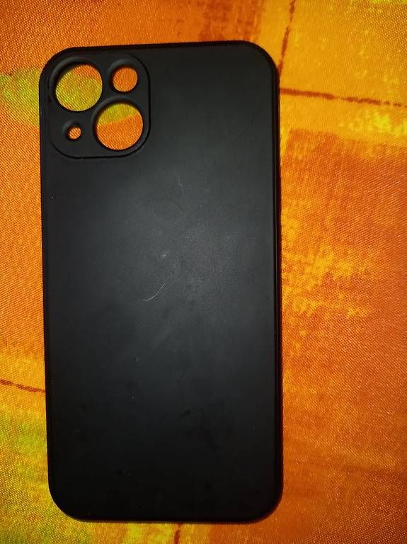Apple Coques & Protection écran: Coque pour IPhone 13 comme neuve – D'occasion à La Chaux-de-Fonds par don_gs8z