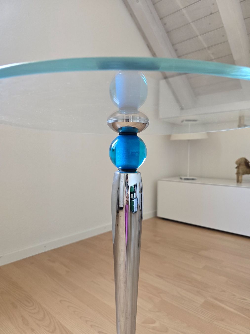 Tavoli: Stehtisch Glas rund Chrom blaue Kugel 50cm Durchmesser – Usato da Matzingen venduto da Lilo1407 2