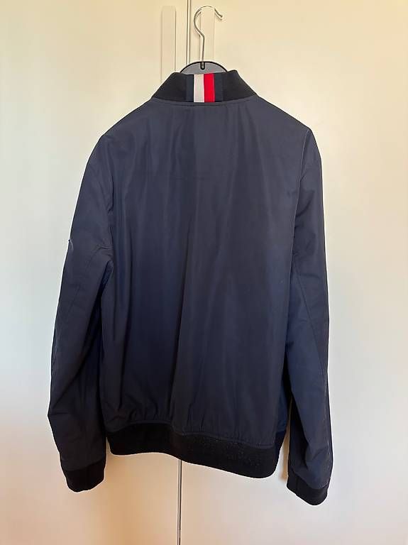 Jacken: Bomberjacke Tommy Hilfiger – Gebraucht aus Winterthur von ducati.corse 1