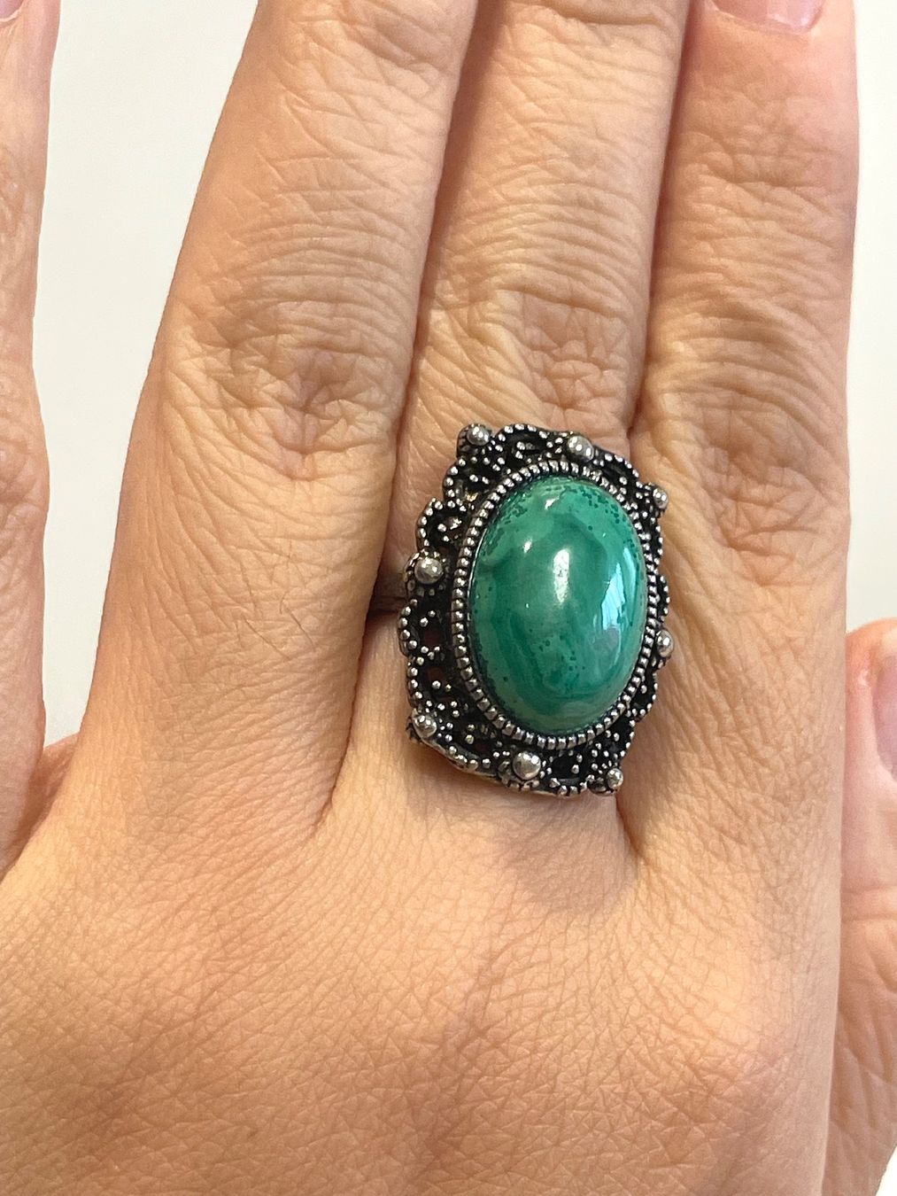 Ringe: Malachit-Ring – Vintage-Edelsteinring – Neu und originalverpackt aus Schiers von sisikristall 1
