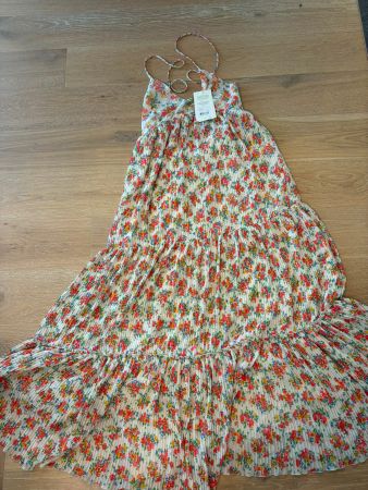 Sézane Plisseekleid Blümchenprint, Gr. 40 Neu