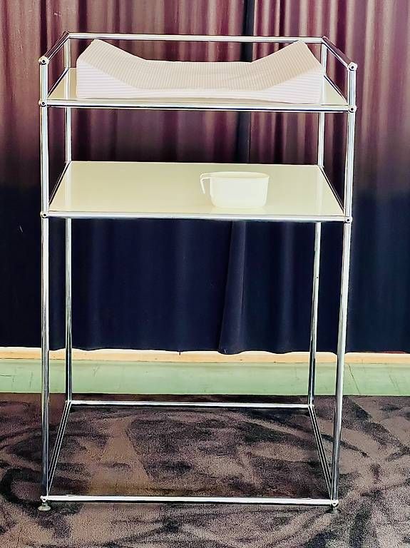 Fasciatoi & Accessori: USM Haller Wickeltisch – Usato da Kreuzlingen venduto da polychromos