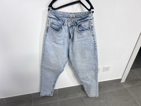 jeans mom
