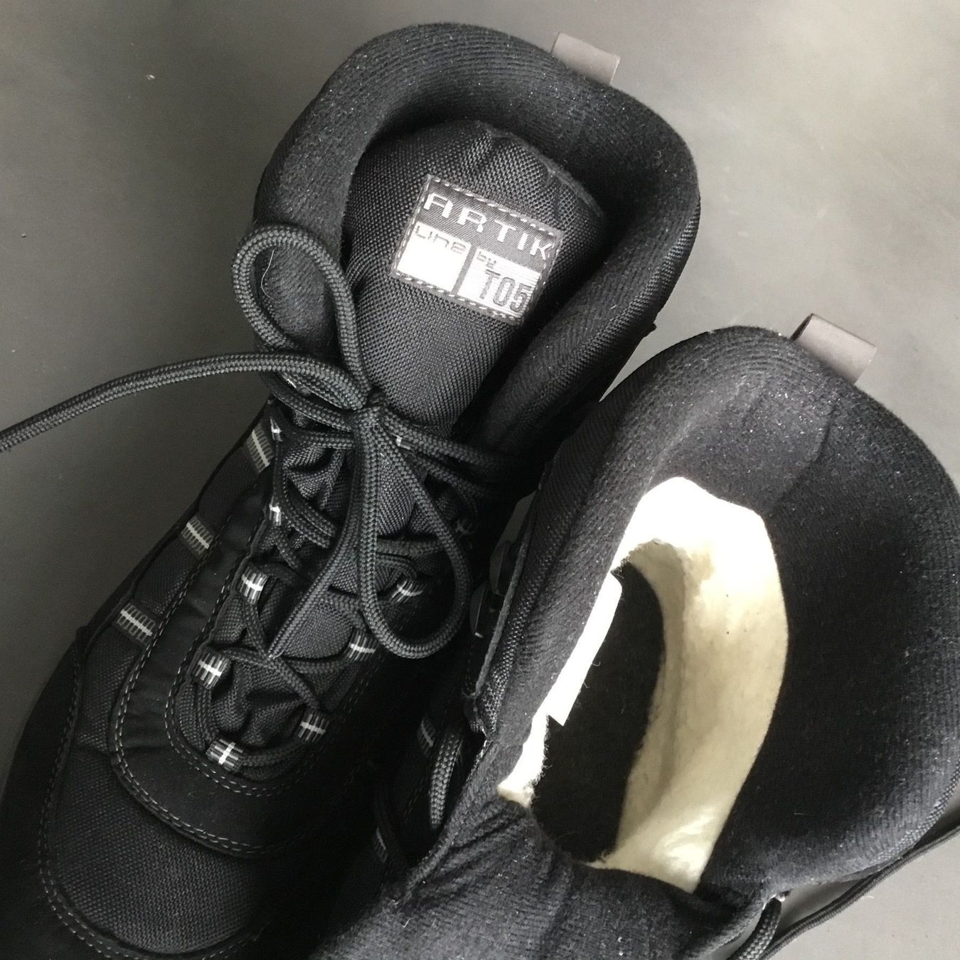 Scarpe da uomo: Winterschuhe Artik T05 / Herren Gr. 42 – Usato da Eggersriet venduto da Wiese61 7