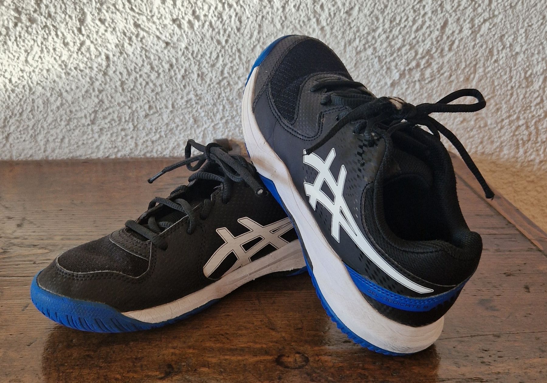 Asics Schuhe für Jungen: Baskets Asics -  39 – Gebraucht aus Erde von Alegria_2015