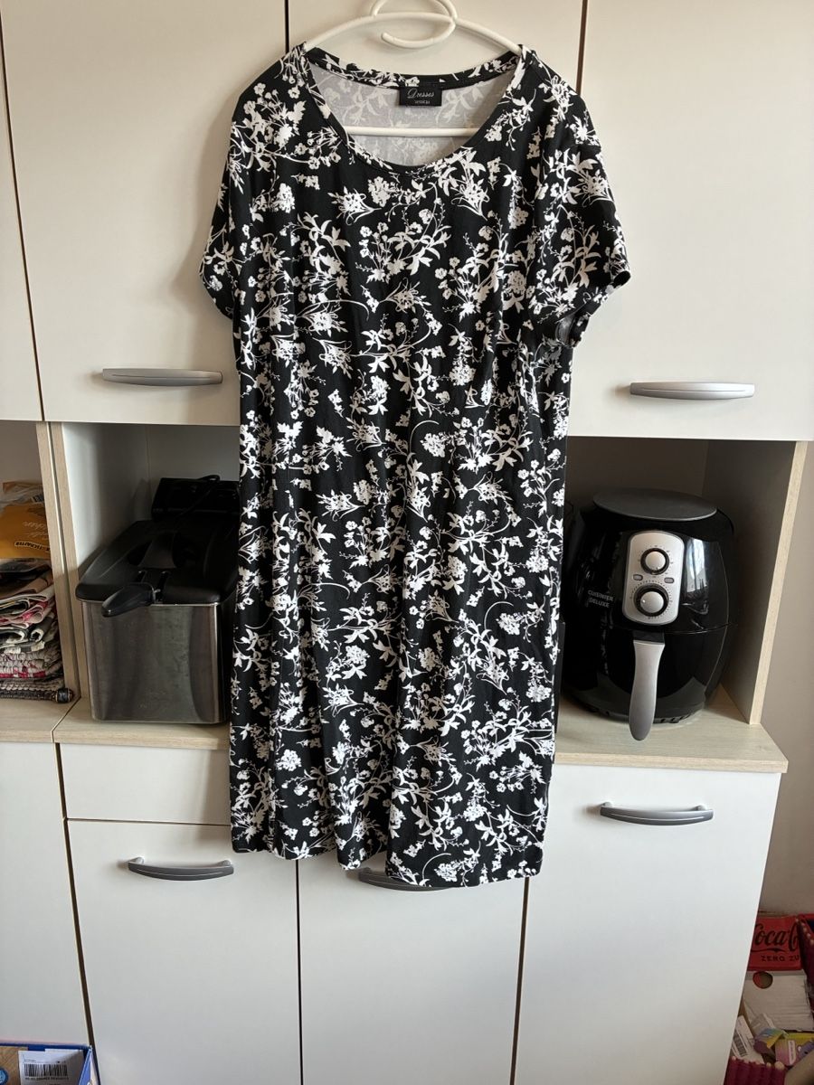 Kleider: Kleid – Gebraucht aus Ostermundigen von Didi-Mader