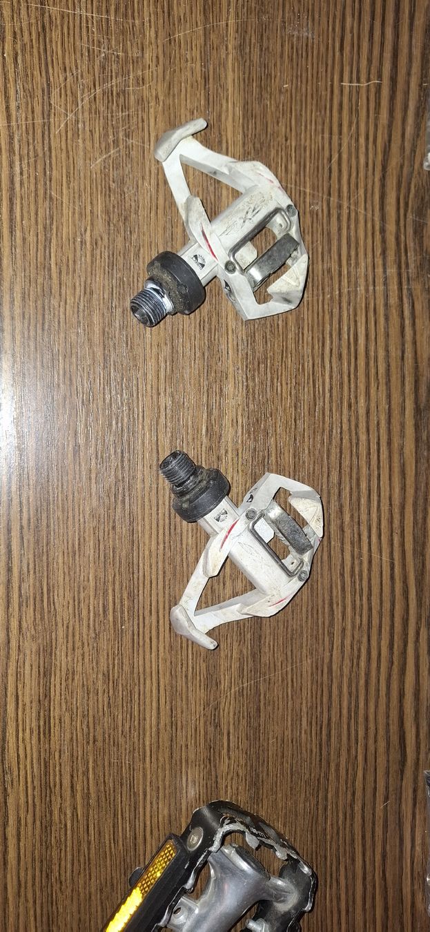 Shimano Pièces détachées: Hochwertige veloteile – D'occasion à Lippoldswilen par iva_dbf8 9