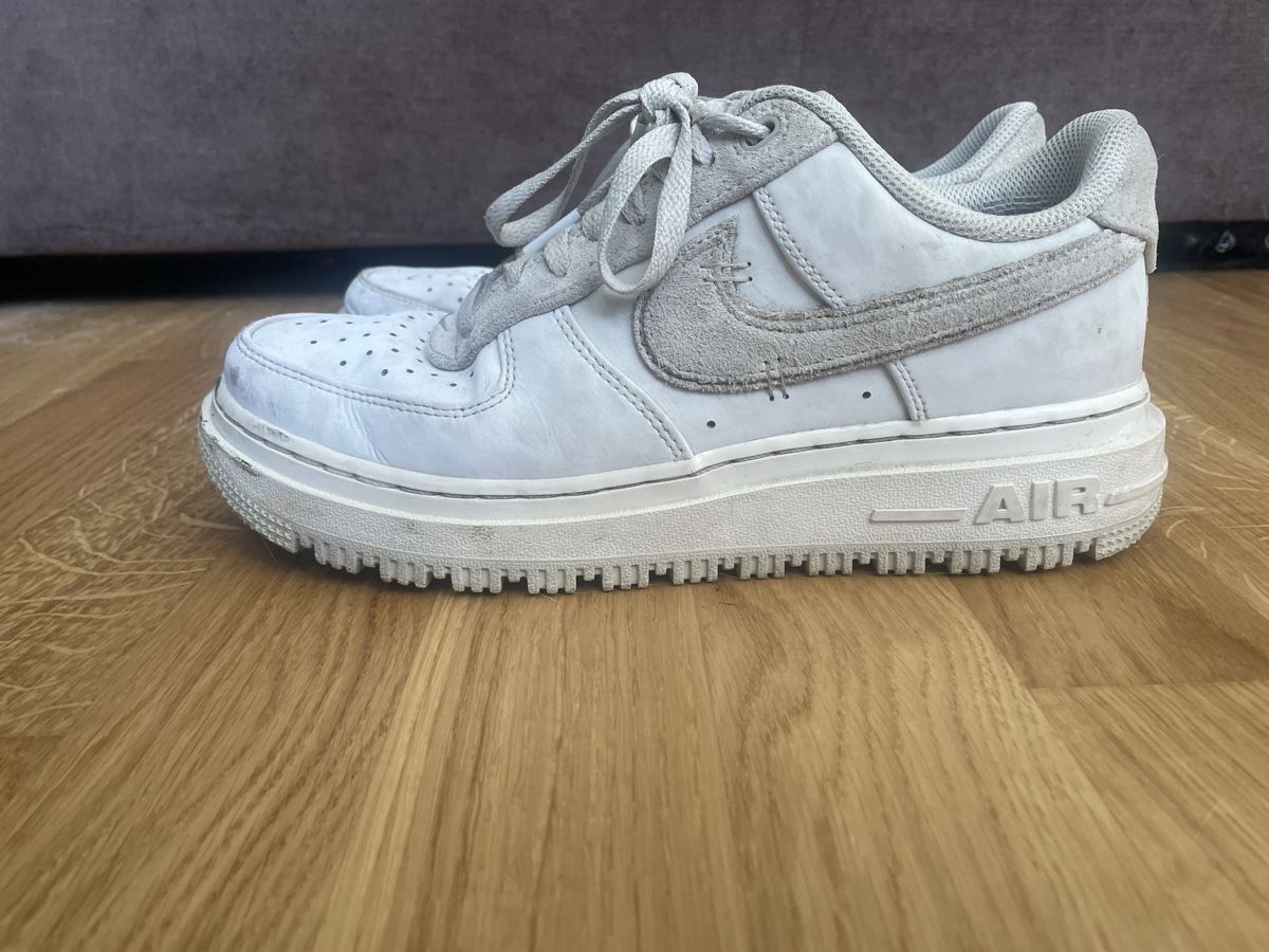 Nike Scarpe da uomo: Nike schuhe weiss Gr.41 – Usato da Volketswil venduto da Black_thunder 1