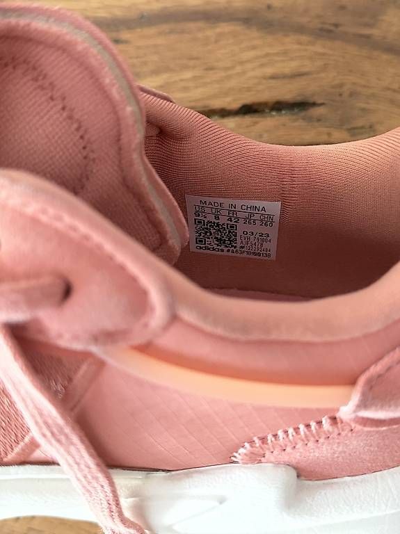 Adidas Scarpe da donna: adidas Ozweego Sneakers Gr. 42 – Usato da Wiesendangen venduto da stdlea 3