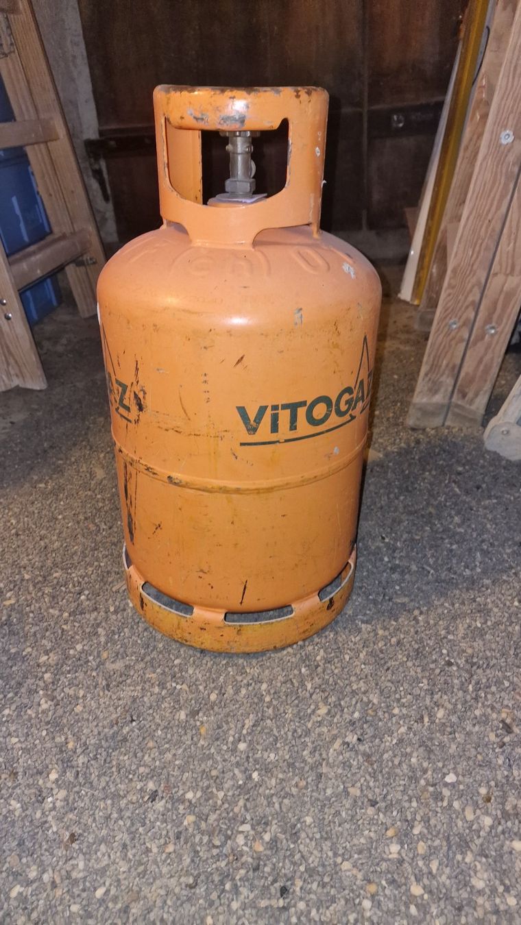 Apparecchiature e tecnologia a gas: Gasflasche 10.5 kg – Usato da Hirschthal venduto da VintageHifiFan