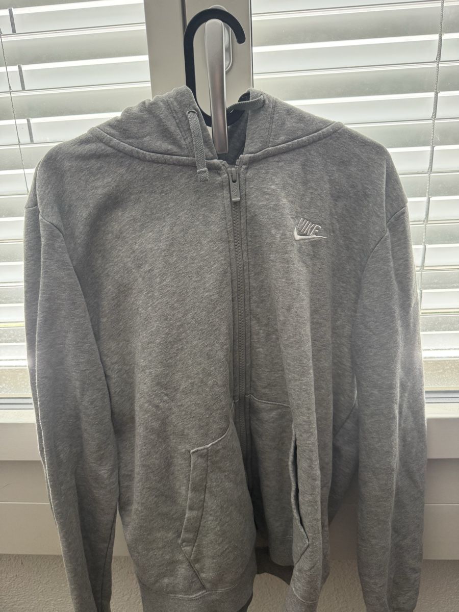 Nike Giacche: Nike Hoodie Reissverschluss  – Usato da Kriens venduto da tullia-07 3