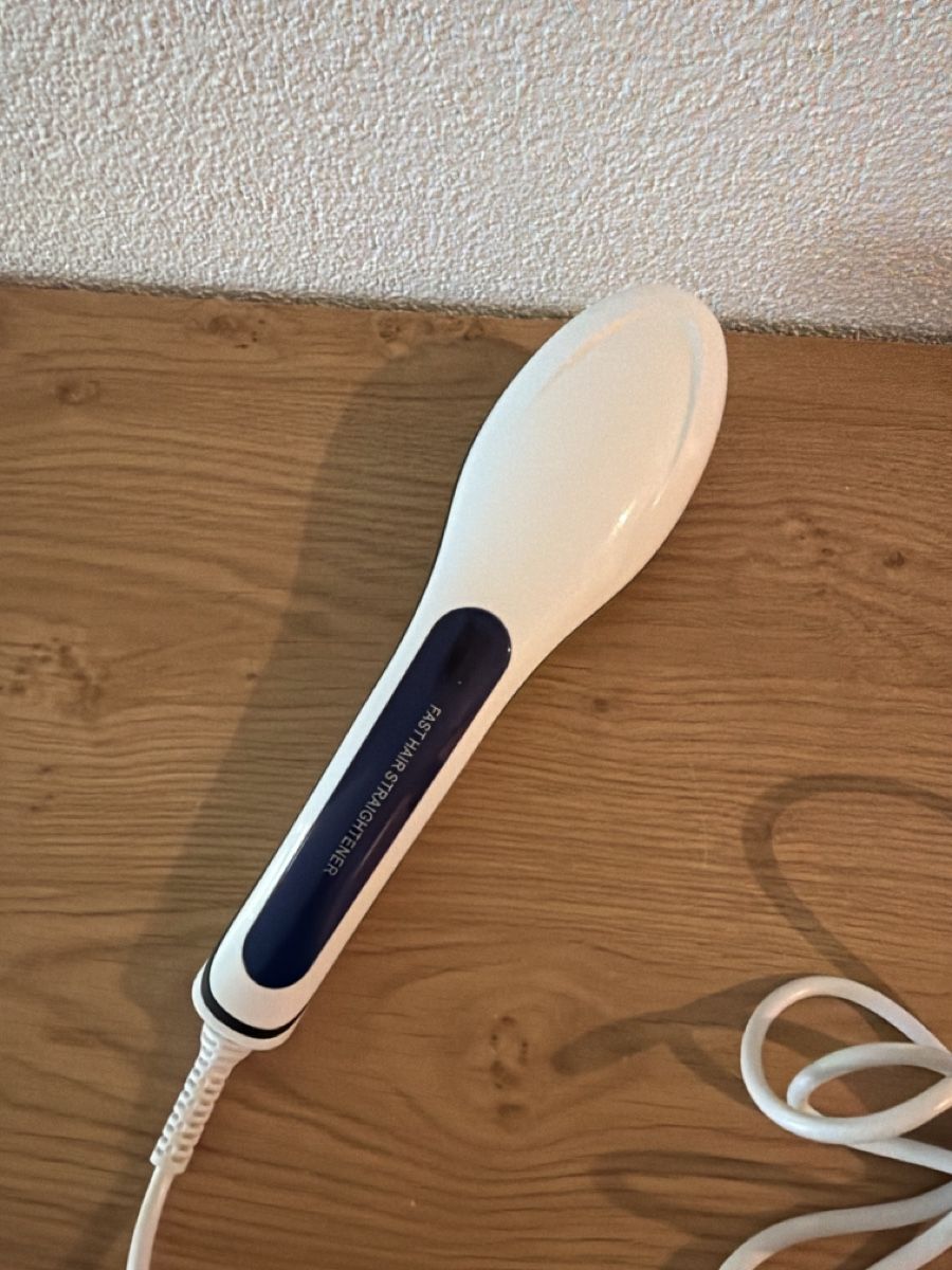 Altro per la cura dei capelli: Kamm mit Heizfunktion – Usato da Grosswangen venduto da winkelfeld 2