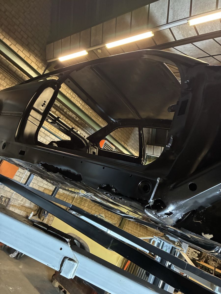 BMW Automobili: BMW e36 Rohkarrosserie / Chassis – Usato da Künten venduto da phi_rl6r 5