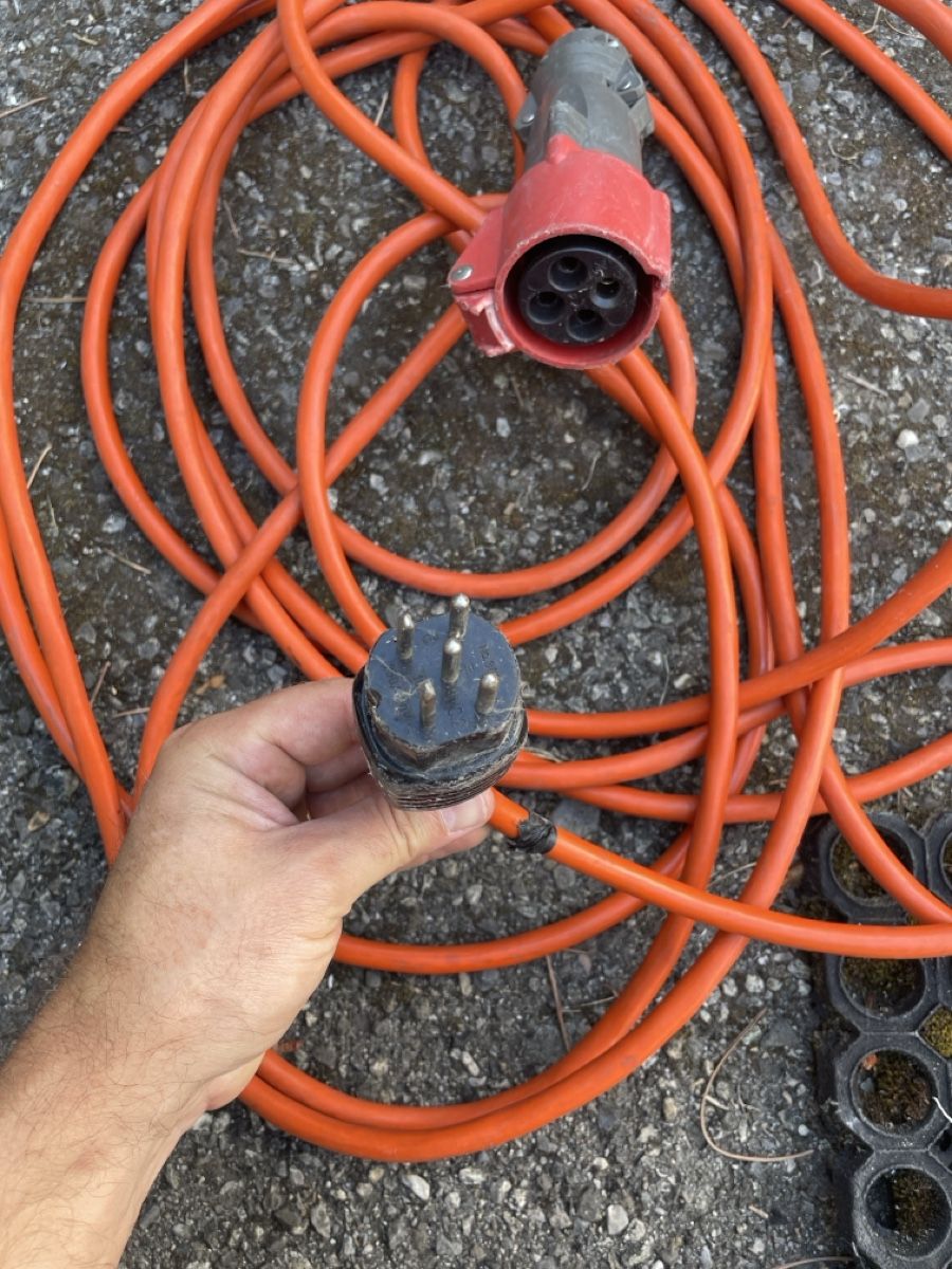 Kabel: Câble d'extension orange 5 broches 16A – Gebraucht aus Meyrin von jul_km5p 1