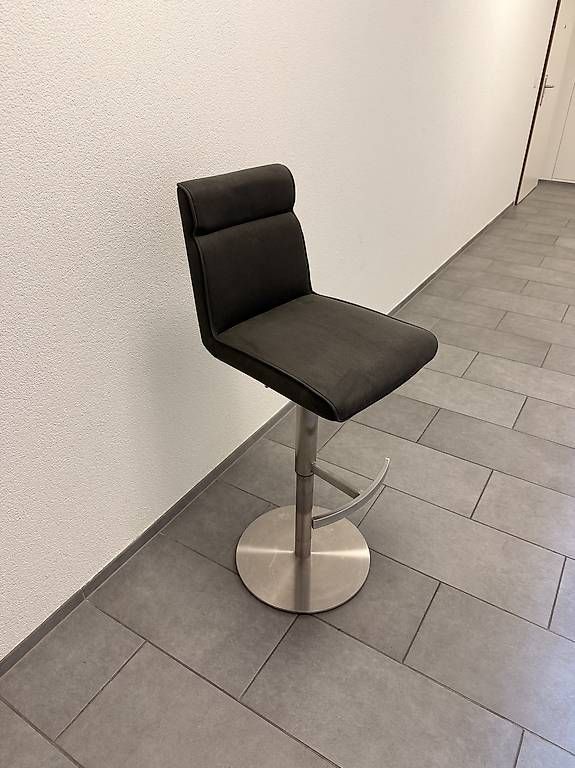 Tabourets: 2 Bar Stühle – D'occasion à Buchs SG par Luhtonen_Karoliina
