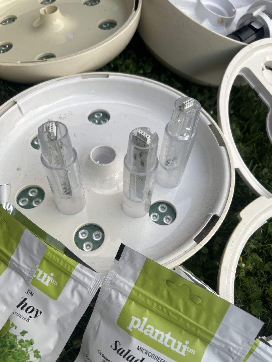 Growbox Altro: Plantui Smart Garden - Indoor - – Usato da Rorschach venduto da delia84 3
