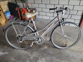 Damenvelo Mondia Stadtvelo hellviolett