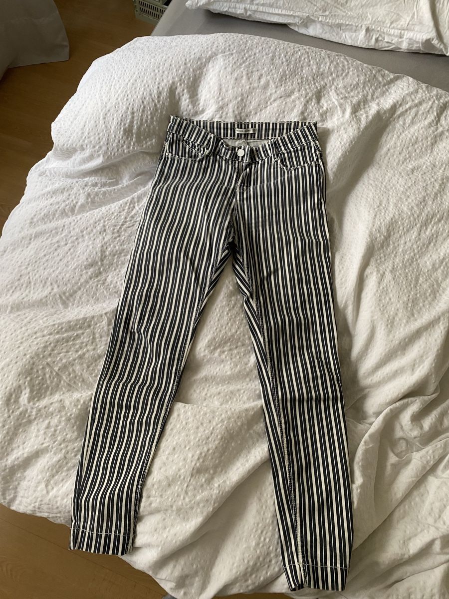 Jeans: Jeans gestreift Grösse 36 – D'occasion à Zürich par yae56 1