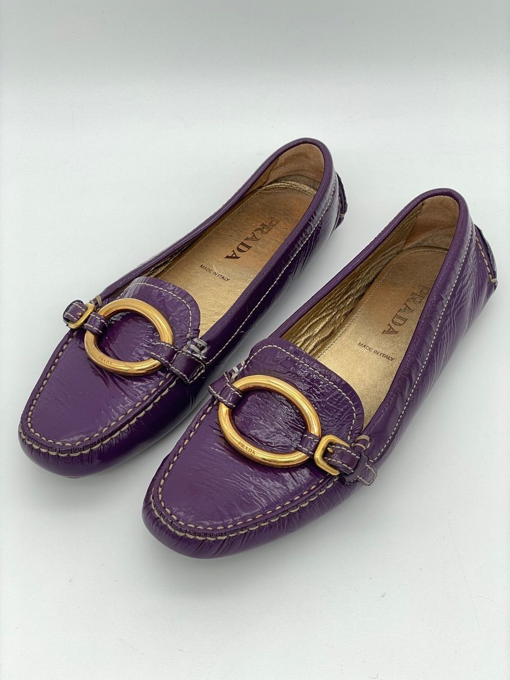 Prada Scarpe da donna: Prada Vernice Loafer EU 37 Lila – Usato da Zürich venduto da shoe_shop 2