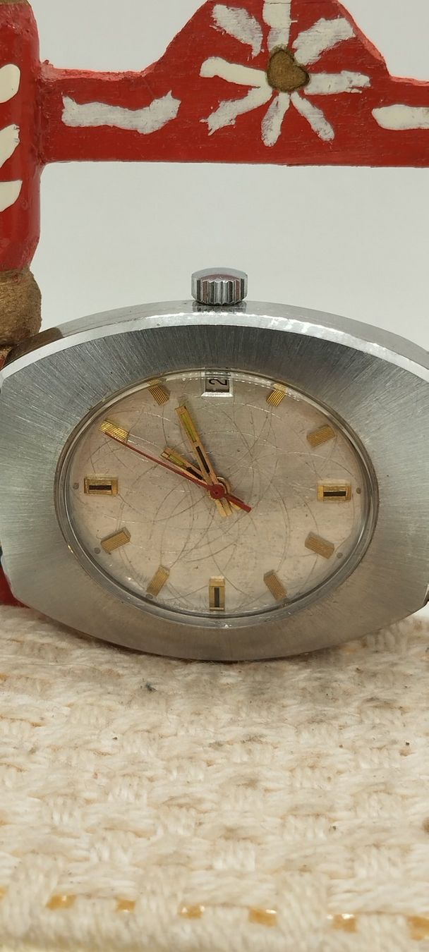 Orologi: Montre récupération – Usato da La Chaux-de-Fonds venduto da jac_9llg 2