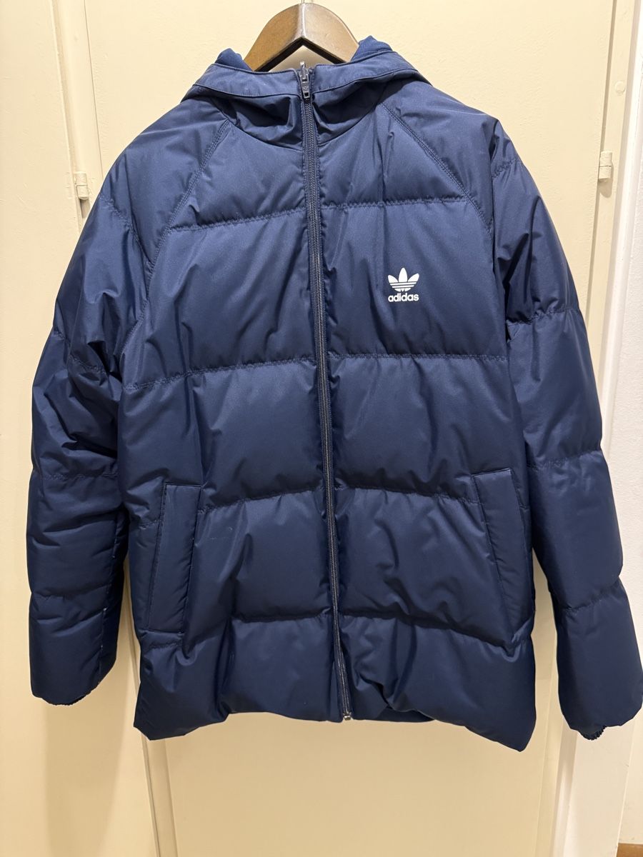 Adidas Lotti di vestiti: Adidas Jacken L – Usato da Spreitenbach venduto da Erjon_bu