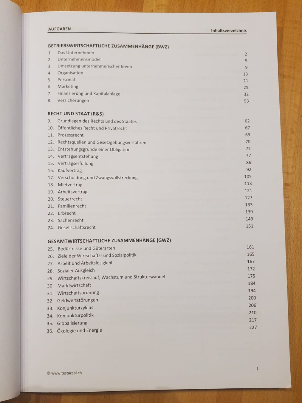 Libri: Wirtschaft und Recht Prüfungsvorbereitung – Nuovo (secondo la descrizione) da Flond venduto da St3llaH. 2