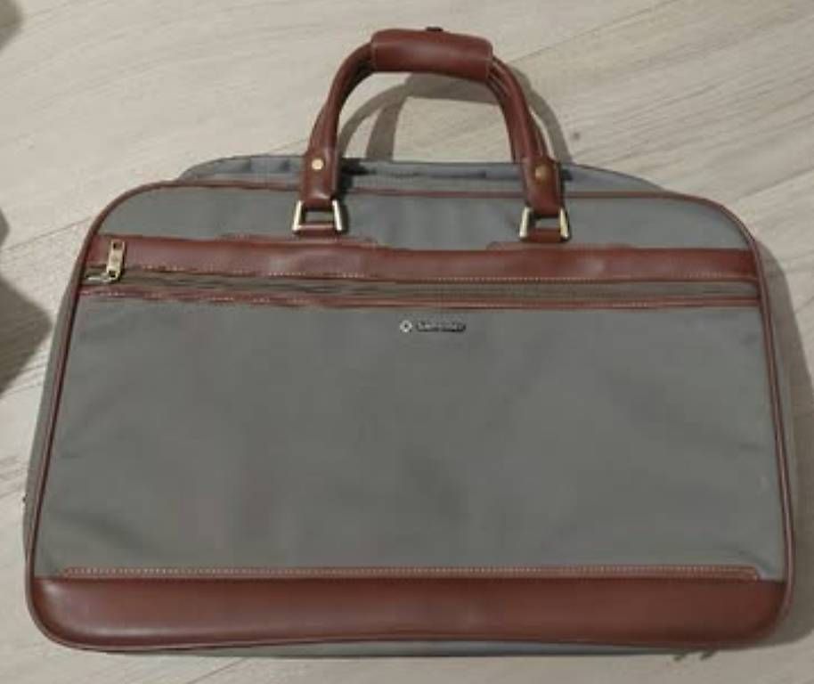 Reisekoffer: Vintage Samsonite Koffer – Gebraucht aus Allschwil von rajmahal