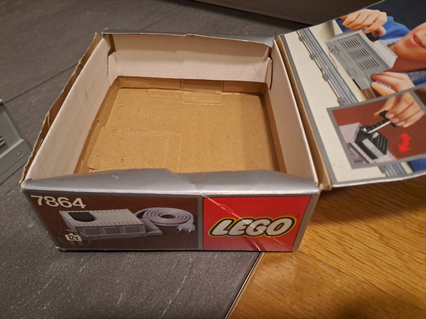 Lego Baukästen: Lego 7864 12 V Volt Transformator Trafo OVO – Defekt aus Aarau von Kaesekuchen2000 4
